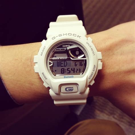 casio g-shock gb-6900aa-7 2