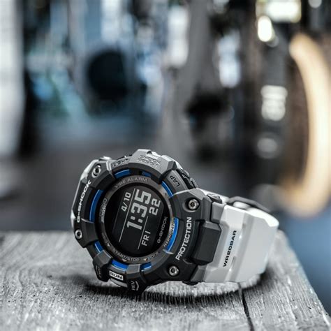 casio g-shock gbd-100-1 4