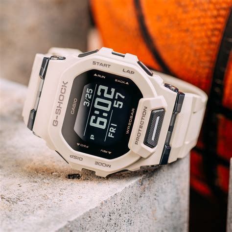 casio g-shock gbd-200uu-9 1