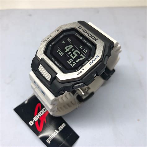 casio g-shock gbx-100-7 2