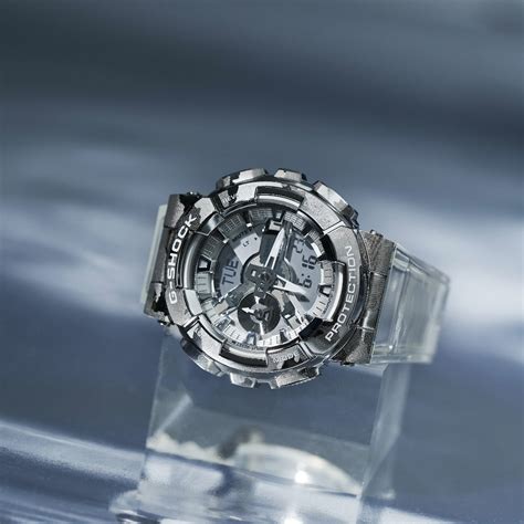 casio g-shock gm-110scm-1a 1