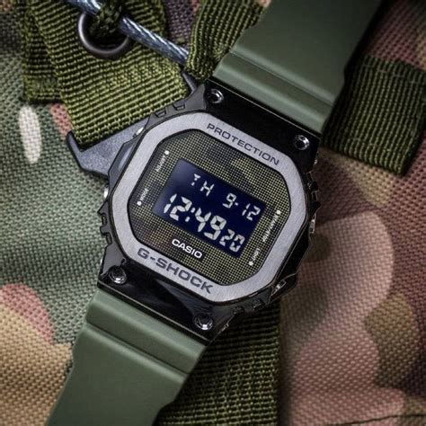 casio g-shock gm-5600b-1ft 2