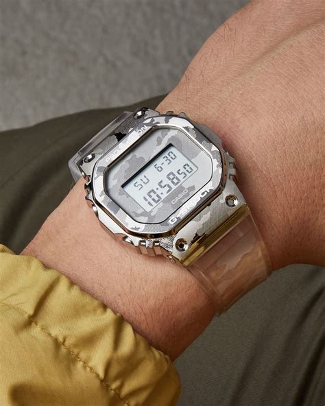 casio g-shock gm-5600scm-1 2