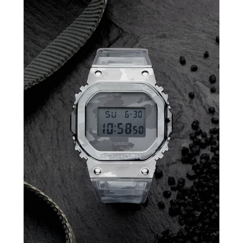 casio g-shock gm-5600scm-1 1