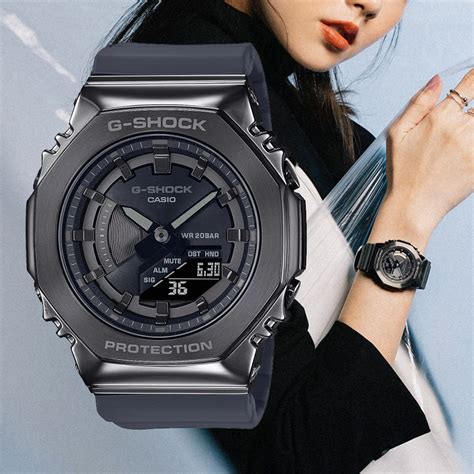 casio g-shock gm-s2100b-8a 1