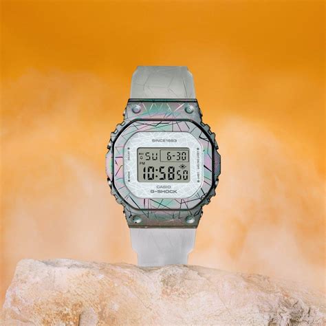 casio g-shock gm-s5640gem-7 1