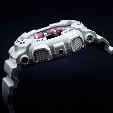 casio g-shock gma-s110ht-7a 4