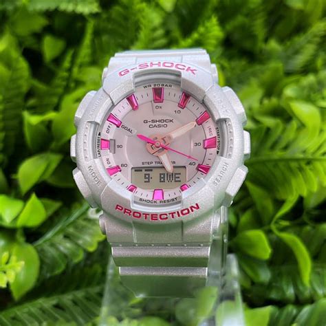 casio g-shock gma-s130np-8a 4