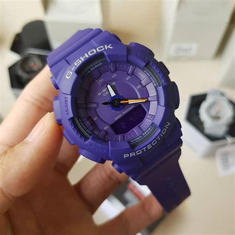 casio g-shock gma-s130vc-2a 4