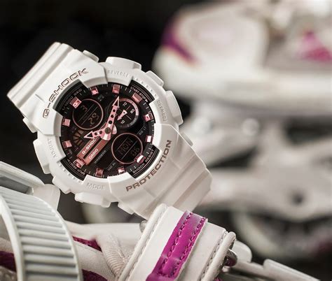 casio g-shock gma-s140m-7a 4