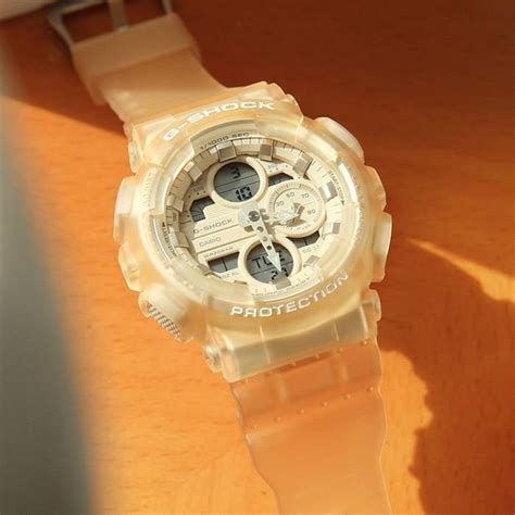 casio g-shock gma-s140nc-7a 1