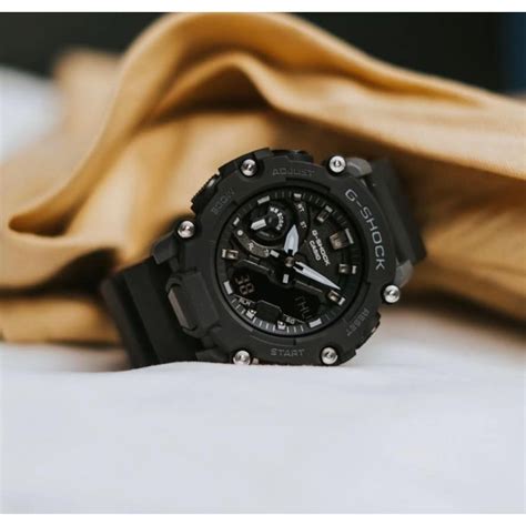 casio g-shock gma-s2200-1a 2