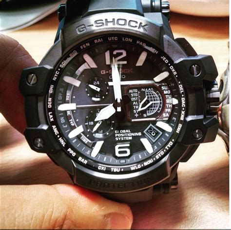 casio g-shock gpw-1000rg-1a 4