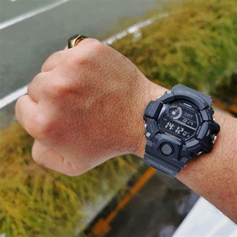 casio g-shock gw-9400-1b 4