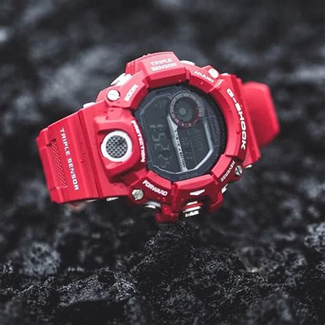 casio g-shock gw-9400rd-4 1