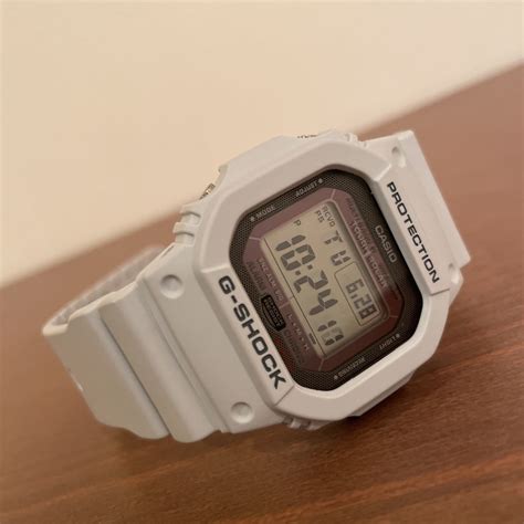 casio g-shock gw-m5610lg-8 1