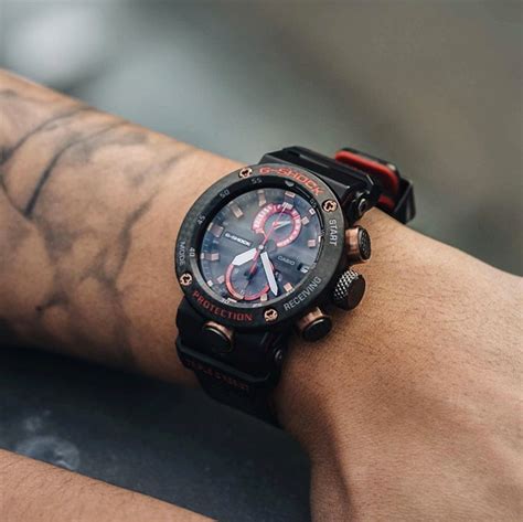 casio g-shock gwr-b1000x-1a 4